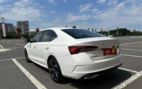 Skoda Octavia IV, 2022 год, 2 200 000 рублей, 3 фотография