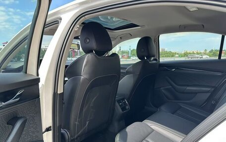 Skoda Octavia IV, 2022 год, 2 200 000 рублей, 8 фотография