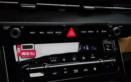 KIA Carnival, 2022 год, 3 900 000 рублей, 16 фотография