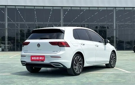 Volkswagen Golf VIII, 2021 год, 1 535 000 рублей, 7 фотография