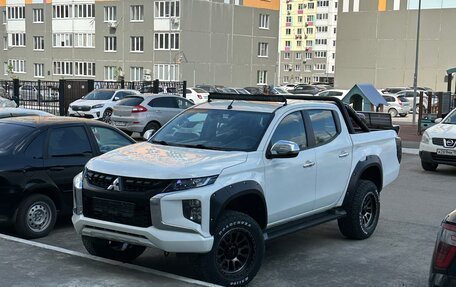 Mitsubishi L200 IV рестайлинг, 2019 год, 2 150 000 рублей, 4 фотография