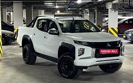 Mitsubishi L200 IV рестайлинг, 2019 год, 2 150 000 рублей, 11 фотография
