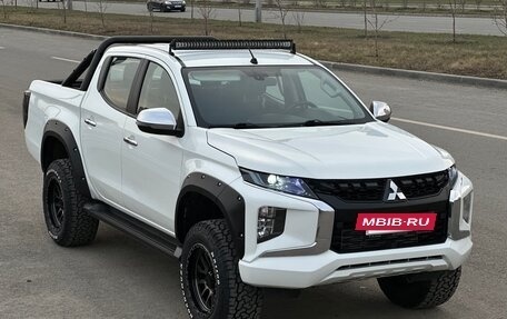 Mitsubishi L200 IV рестайлинг, 2019 год, 2 150 000 рублей, 16 фотография