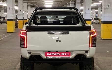Mitsubishi L200 IV рестайлинг, 2019 год, 2 150 000 рублей, 24 фотография