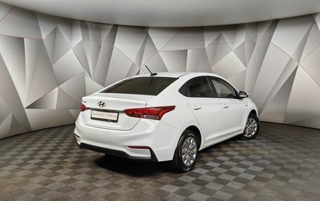 Hyundai Solaris II рестайлинг, 2018 год, 999 000 рублей, 2 фотография