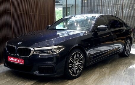 BMW 5 серия, 2019 год, 3 800 000 рублей, 1 фотография