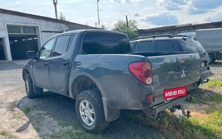 Mitsubishi L200 IV рестайлинг, 2012 год, 830 000 рублей, 5 фотография