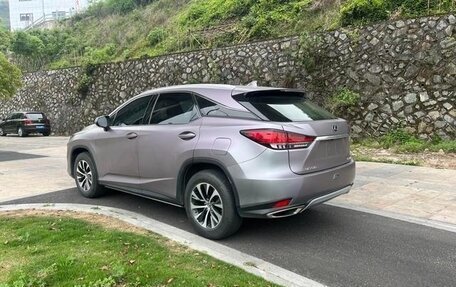 Lexus RX IV рестайлинг, 2021 год, 3 850 000 рублей, 4 фотография