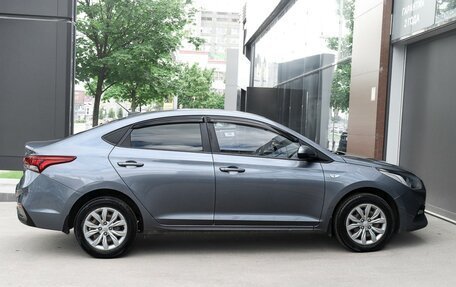 Hyundai Solaris II рестайлинг, 2017 год, 1 097 000 рублей, 4 фотография