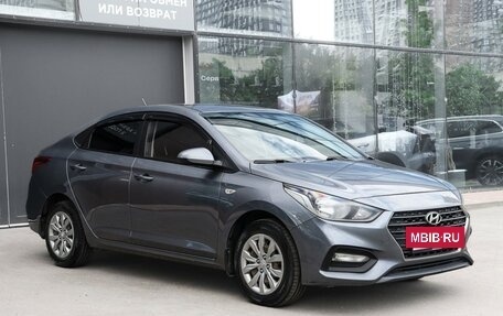 Hyundai Solaris II рестайлинг, 2017 год, 1 097 000 рублей, 3 фотография