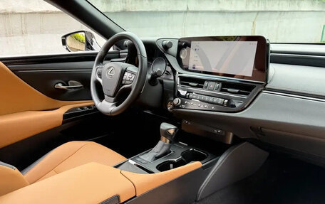Lexus ES VII, 2022 год, 2 880 077 рублей, 18 фотография
