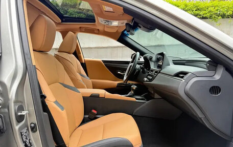 Lexus ES VII, 2022 год, 2 880 077 рублей, 16 фотография