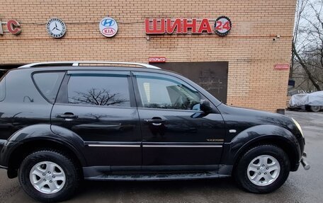 SsangYong Rexton III, 2011 год, 1 000 000 рублей, 2 фотография
