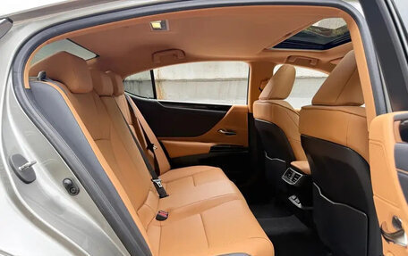 Lexus ES VII, 2022 год, 2 880 077 рублей, 17 фотография