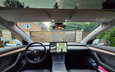 Tesla Model 3 I, 2021 год, 12 фотография