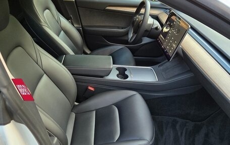 Tesla Model 3 I, 2021 год, 14 фотография