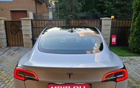 Tesla Model 3 I, 2021 год, 8 фотография