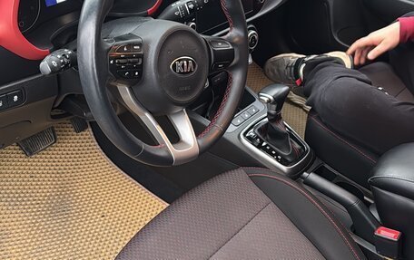 KIA Rio IV, 2020 год, 1 800 000 рублей, 5 фотография