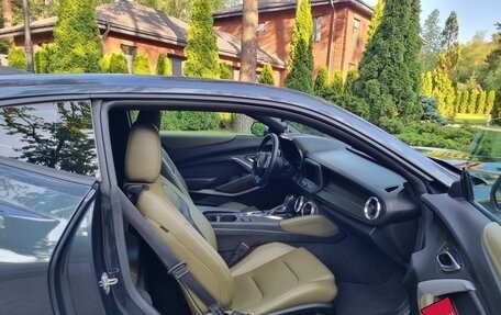 Chevrolet Camaro VI, 2020 год, 2 550 000 рублей, 15 фотография