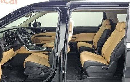 KIA Carnival III, 2021 год, 2 355 000 рублей, 3 фотография