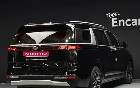 KIA Carnival III, 2021 год, 2 355 000 рублей, 5 фотография