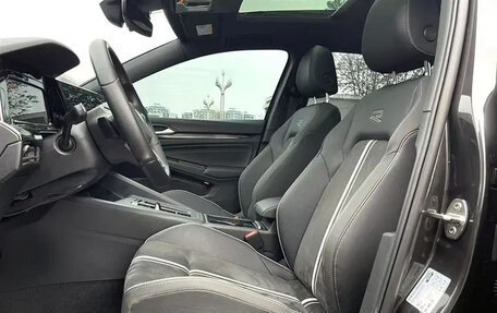 Volkswagen Golf VIII, 2021 год, 1 390 035 рублей, 5 фотография