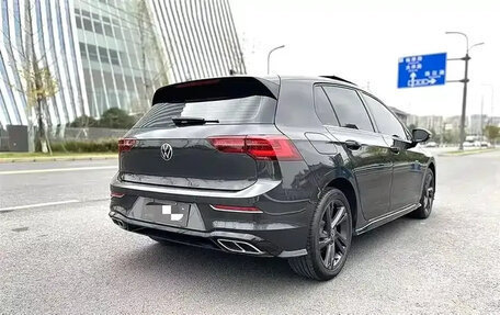 Volkswagen Golf VIII, 2021 год, 1 390 035 рублей, 3 фотография