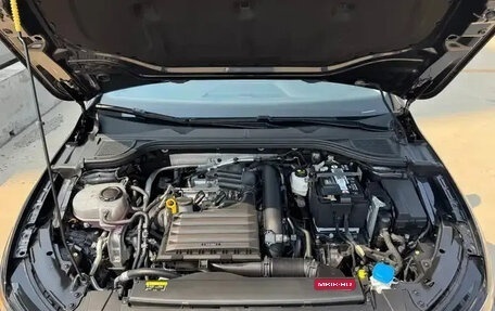 Volkswagen Golf VIII, 2021 год, 1 635 000 рублей, 10 фотография