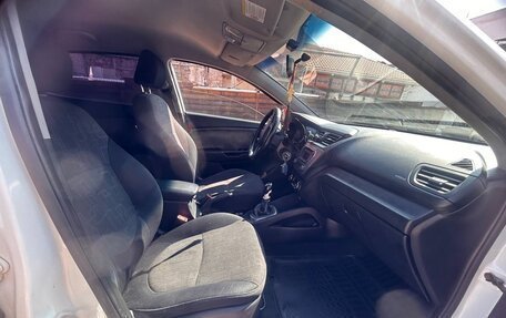 KIA Rio III рестайлинг, 2014 год, 880 000 рублей, 11 фотография