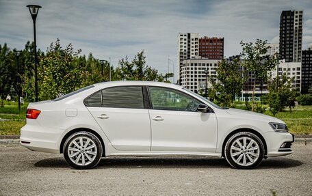 Volkswagen Jetta VI, 2015 год, 1 100 000 рублей, 13 фотография