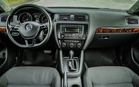 Volkswagen Jetta VI, 2015 год, 1 100 000 рублей, 18 фотография