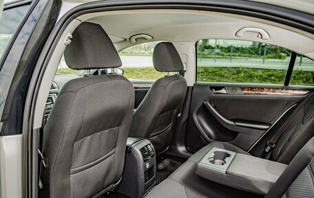 Volkswagen Jetta VI, 2015 год, 1 100 000 рублей, 26 фотография