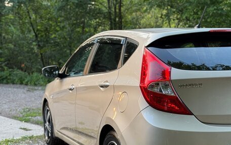 Hyundai Solaris II рестайлинг, 2013 год, 950 000 рублей, 5 фотография