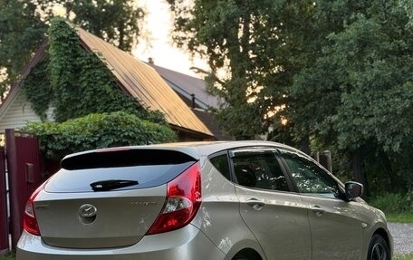 Hyundai Solaris II рестайлинг, 2013 год, 950 000 рублей, 2 фотография