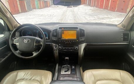 Toyota Land Cruiser 200, 2011 год, 3 500 000 рублей, 15 фотография