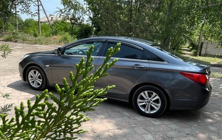 Hyundai Sonata VI, 2010 год, 775 000 рублей, 6 фотография