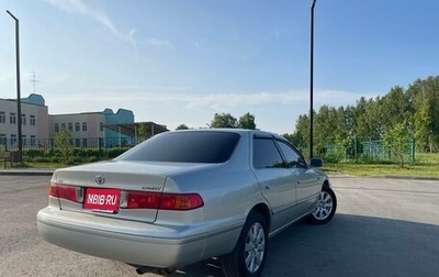 Toyota Camry, 2001 год, 630 000 рублей, 1 фотография