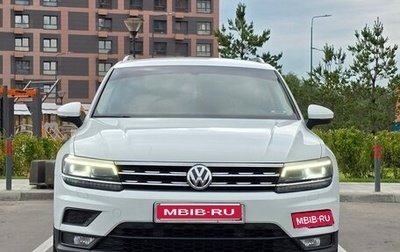 Volkswagen Tiguan II, 2017 год, 1 940 000 рублей, 1 фотография