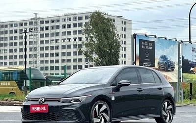 Volkswagen Golf GTI, 2022 год, 2 379 000 рублей, 1 фотография