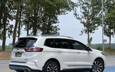 Ford Edge II рестайлинг, 2021 год, 2 550 000 рублей, 4 фотография