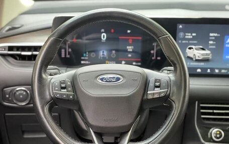 Ford Edge II рестайлинг, 2021 год, 2 550 000 рублей, 11 фотография