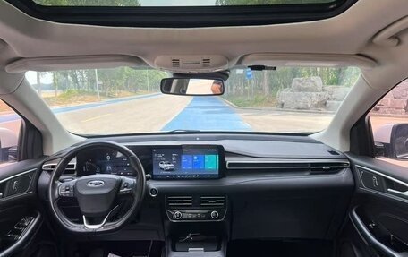 Ford Edge II рестайлинг, 2021 год, 2 550 000 рублей, 8 фотография