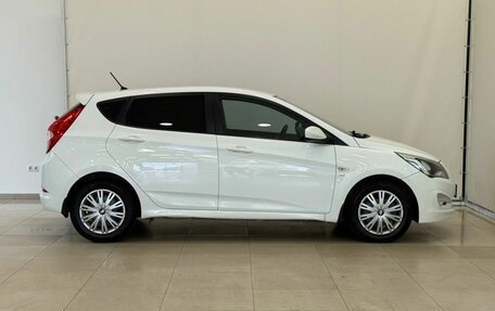 Hyundai Solaris II рестайлинг, 2015 год, 1 125 000 рублей, 11 фотография