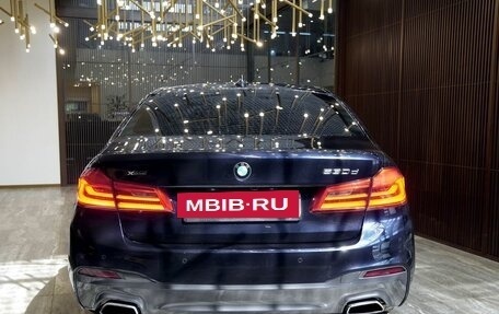 BMW 5 серия, 2019 год, 3 800 000 рублей, 5 фотография