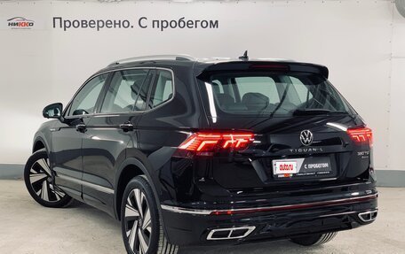 Volkswagen Tiguan II, 2023 год, 4 949 000 рублей, 6 фотография