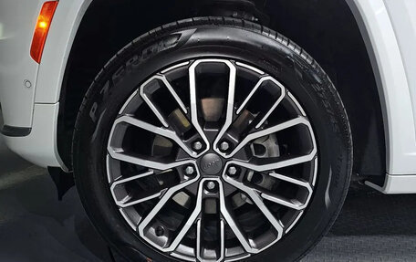 Jeep Grand Cherokee, 2021 год, 7 100 000 рублей, 4 фотография