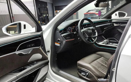 Audi A8, 2021 год, 6 000 000 рублей, 9 фотография