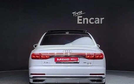 Audi A8, 2021 год, 6 000 000 рублей, 3 фотография
