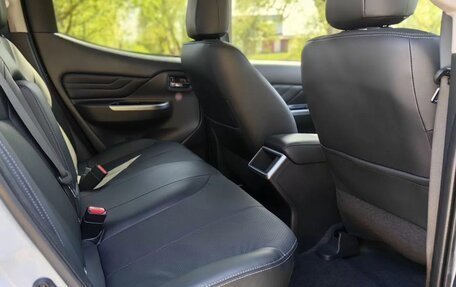 Mitsubishi L200 IV рестайлинг, 2023 год, 5 190 000 рублей, 6 фотография