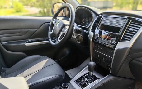 Mitsubishi L200 IV рестайлинг, 2023 год, 5 190 000 рублей, 5 фотография